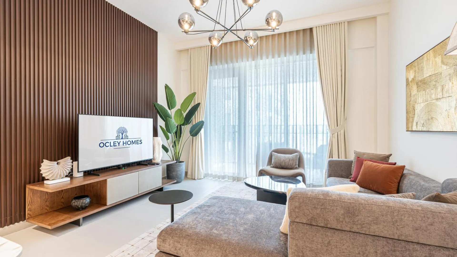 Chic Bright Home In Creek Beach With Lagoon Access Dubai